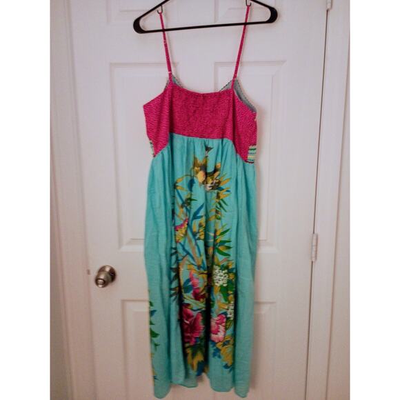 Women's Mystery 💯 Cotton Medium Size Beaded Sun Dress - Picture 3 of 4